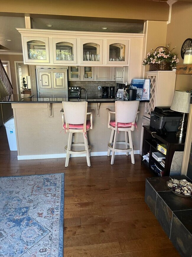 Foto del edificio - Lovely 3Bd condo in the Tahoe Keys with a boat slip avail. for a Seasona rental (3-6 months)! Cal...