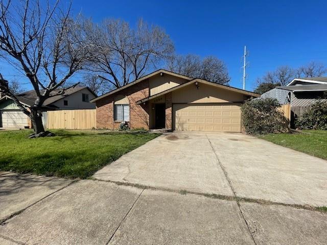 Building Photo - 3205 Red Oak Ln