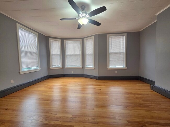 Foto del edificio - 39 Orleans St