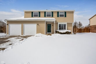 Building Photo - 8232 Old Farm Rd