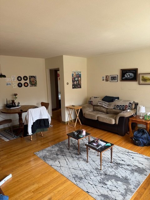 Foto del edificio - 3319 Harvey St