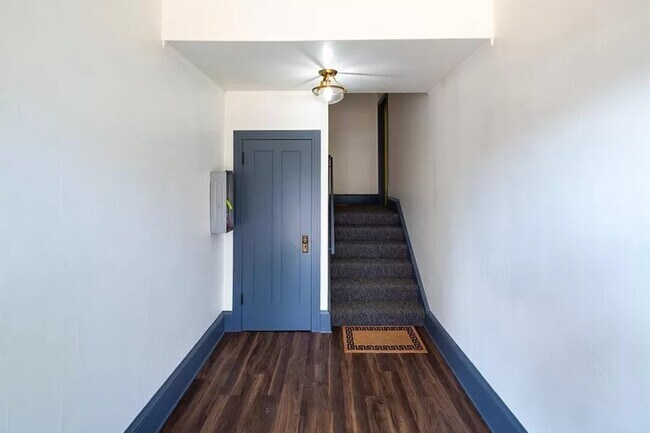 Foto del edificio - 2720 College Ave