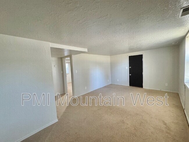 Building Photo - 2093 W 4400 S