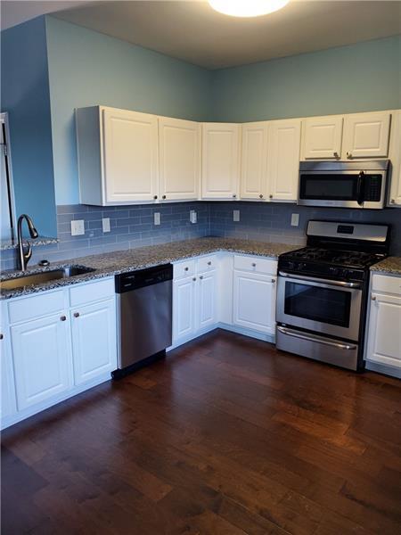 Building Photo - 3183 Mill Springs Cir NE