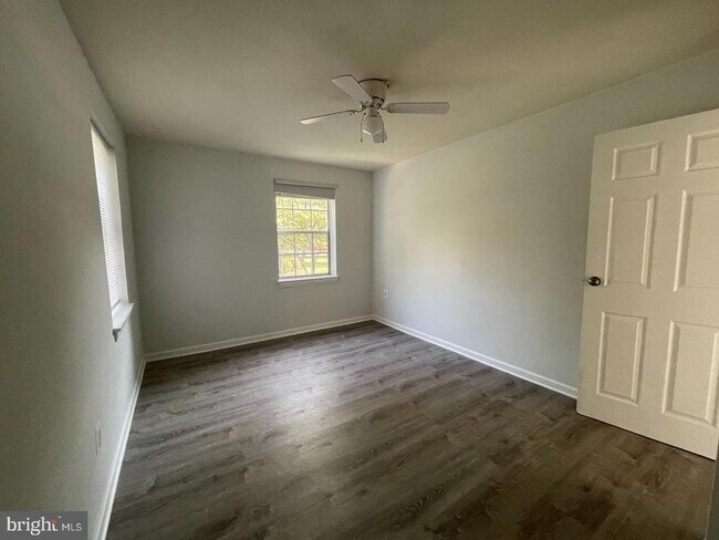 Foto del edificio - 6511 10th St