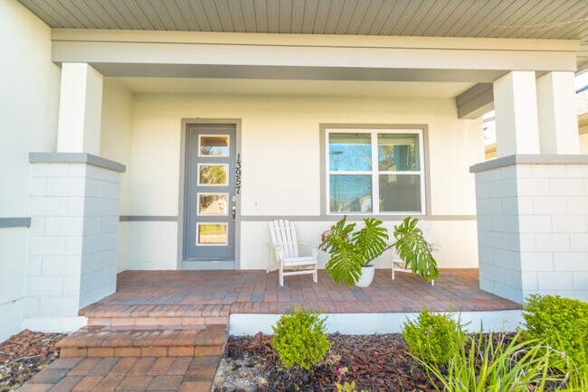 Foto del edificio - Dog-Friendly Laureate Park Home | 3 Bedrooms + Office Near Trails