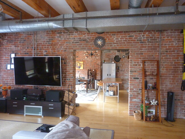 living room back to dining - 21 Wormwood St