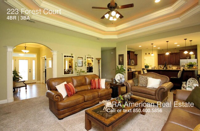 Foto del edificio - 223 Forest Ct