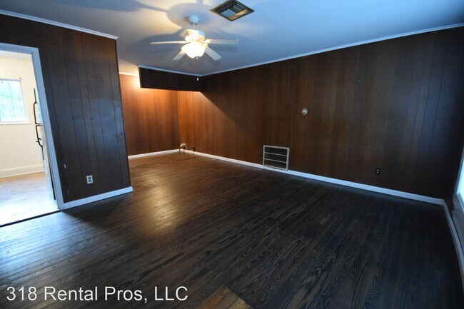 Foto del edificio - 3 br, 1 bath House - 916 S. Trenton St.