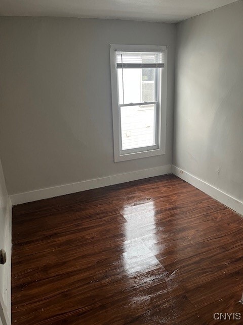 Building Photo - 124 River St