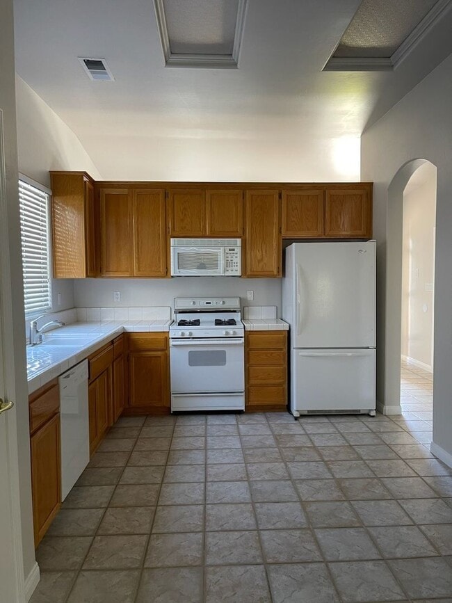 Foto del edificio - 815 Darlingham Ct