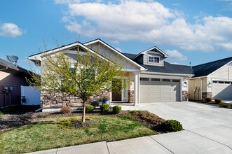 Building Photo - 4640 W Shirdale Ct