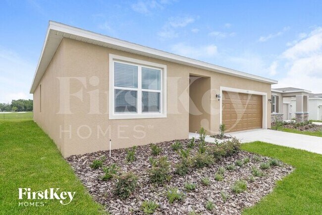 Foto del edificio - 584 Crown Rose Dr