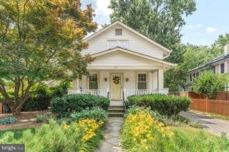 103 E Monroe Ave