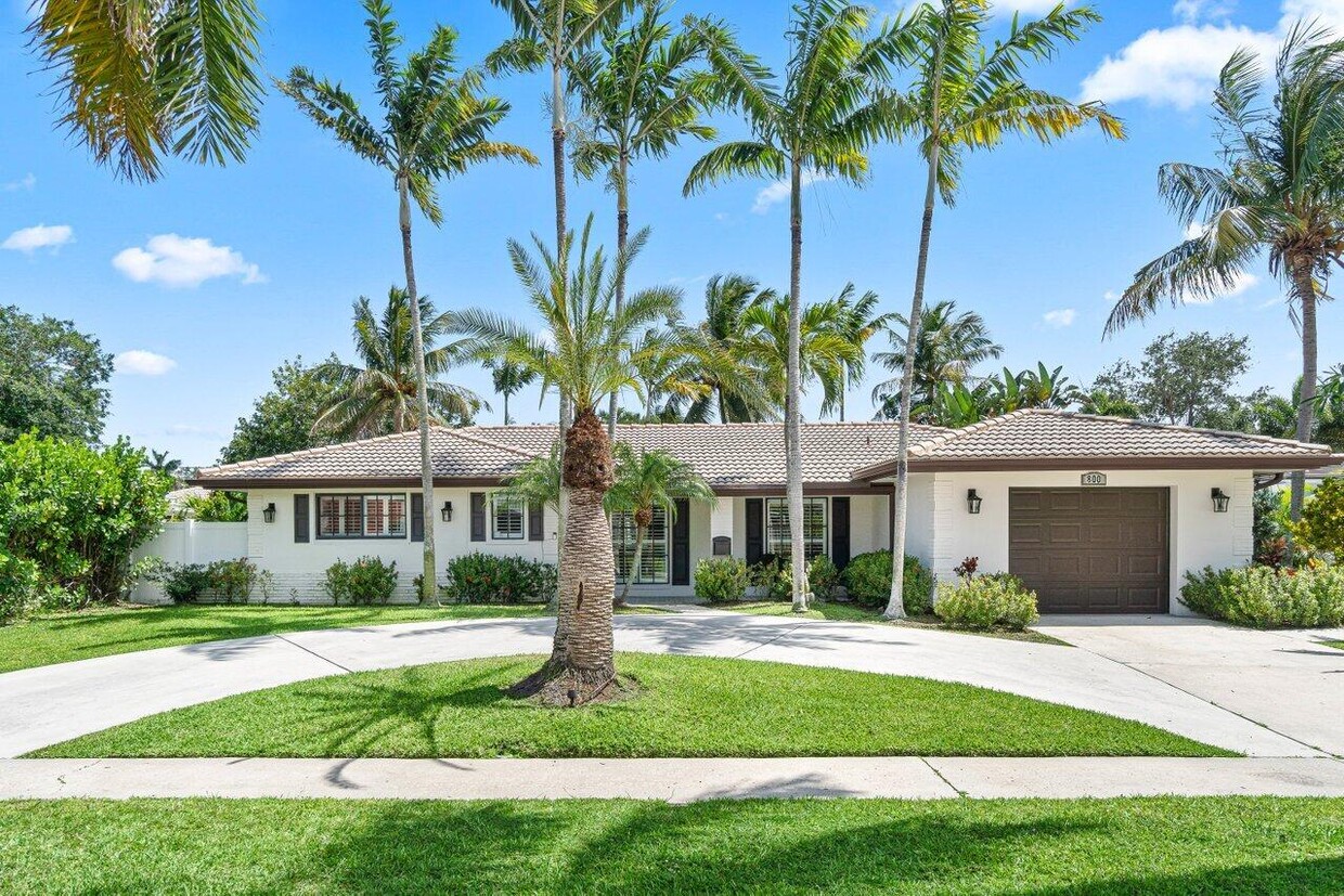 Foto principal - 800 SW 5th St