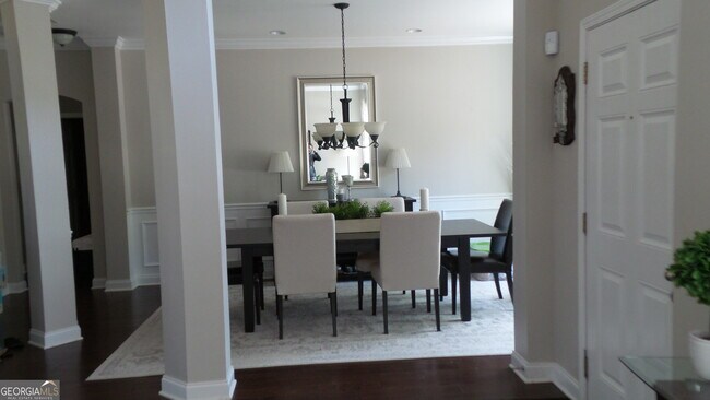 Foto del edificio - 206 Lake Forest Dr