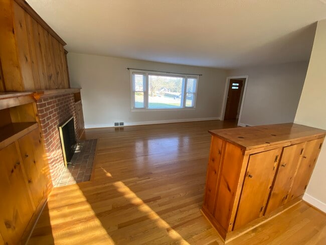 Living room - 236 Burkewood Dr