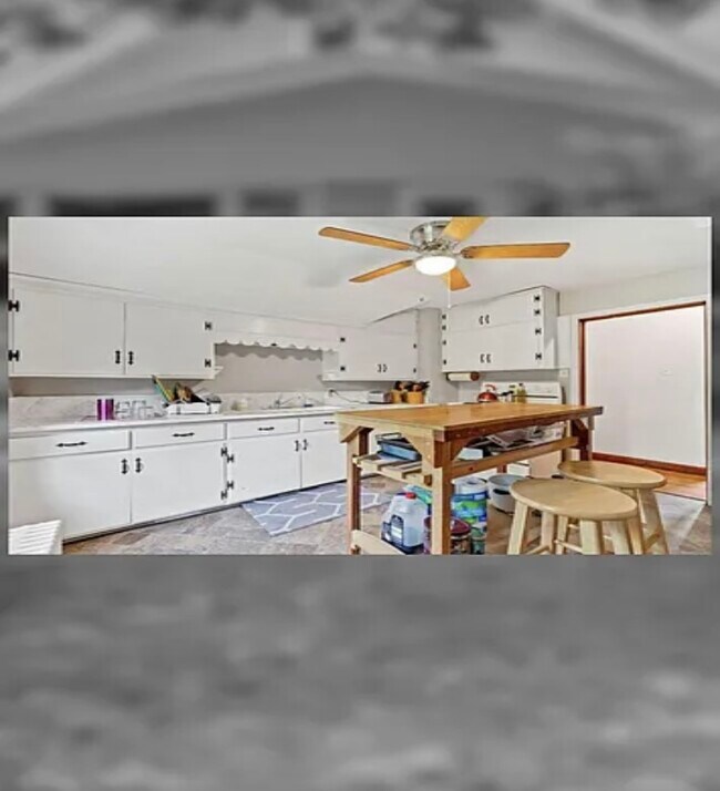 Foto del edificio - W143S6765 Gaulke Dr