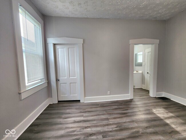 Foto del edificio - 133 W Hendricks St