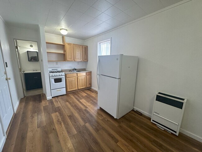 Foto del edificio - Studio 1 Bathroom Westwood Apartment