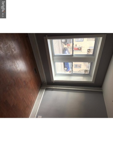 Building Photo - 4733 Umbria St