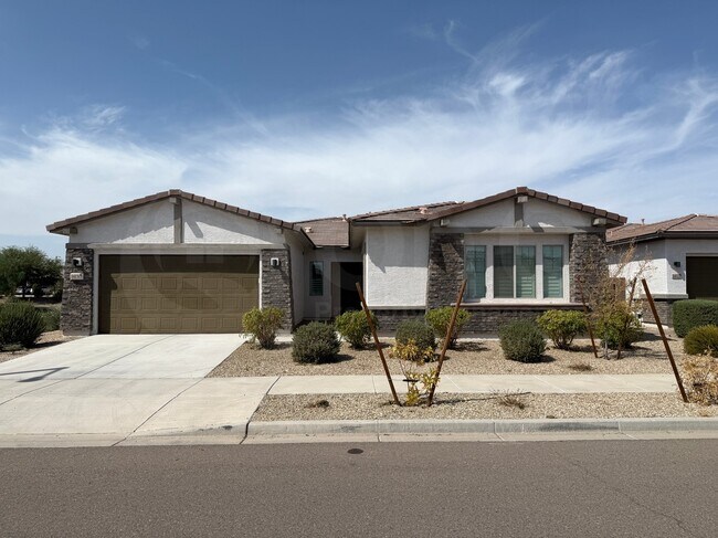 Building Photo - 14130 W El Cortez Pl