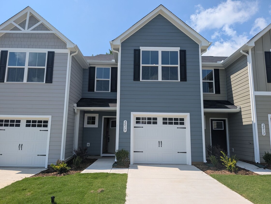 Primary Photo - New Construction in the Heart of China Grove!