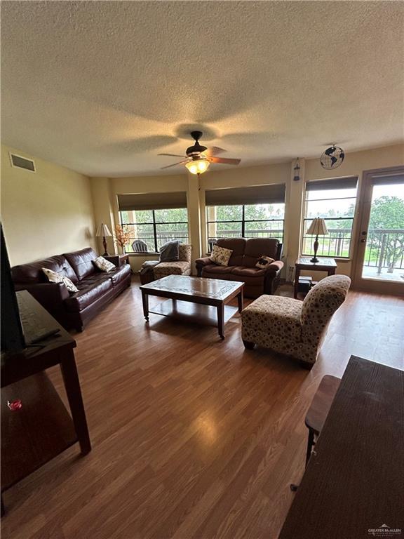 Foto del edificio - 2900 Ashley Dr