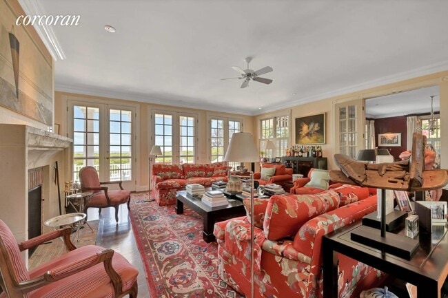 Foto del edificio - 72 14 Hills Ct