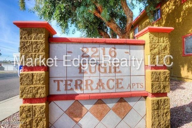 Building Photo - 2216 E. Eugie Terrace #210