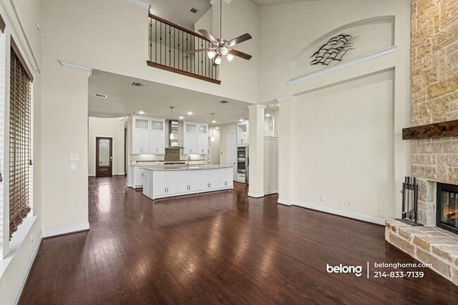Building Photo - 8417 Lewis Canyon Dr
