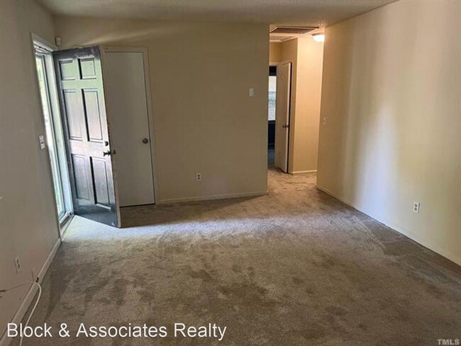 Building Photo - 3 br, 1.5 bath House - 2301 Keith Drive
