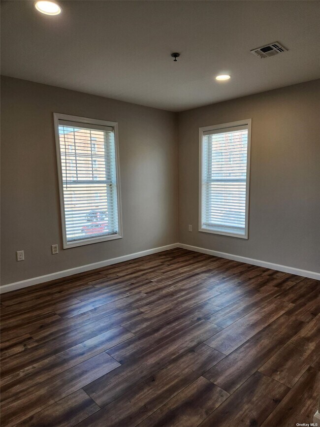 Foto del edificio - 52 N Bergen Pl