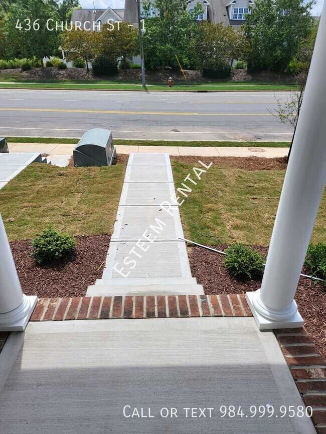 Foto del edificio - 436 Church St