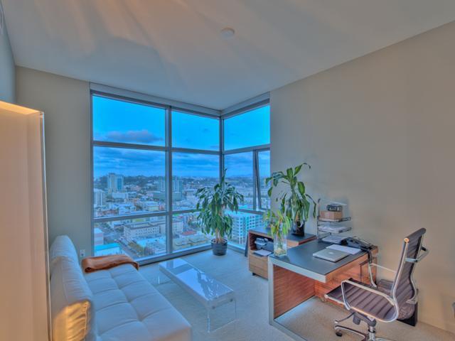 Foto del edificio - 2 bed/2bath 1321sq/ft. condo at The Mark $...