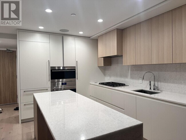 Photo du bâtiment - 7418-7418 Paulson St