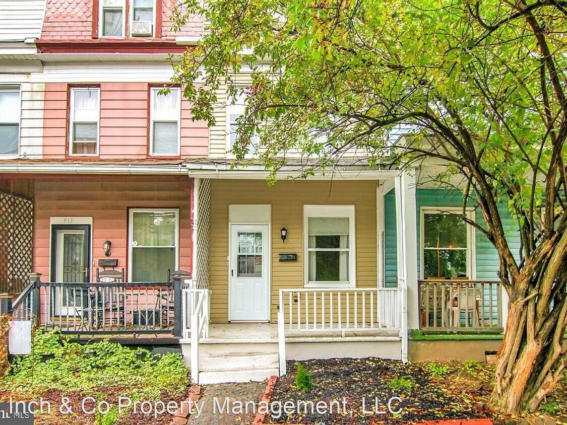 Foto principal - 3 br, 1 bath House - 915 Norwood St