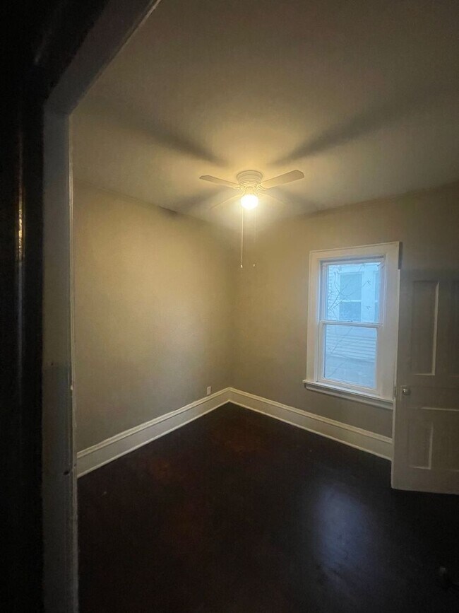 Foto del edificio - 2001-2003 N 38th St. (Duplex) (ACE PROPERTY)