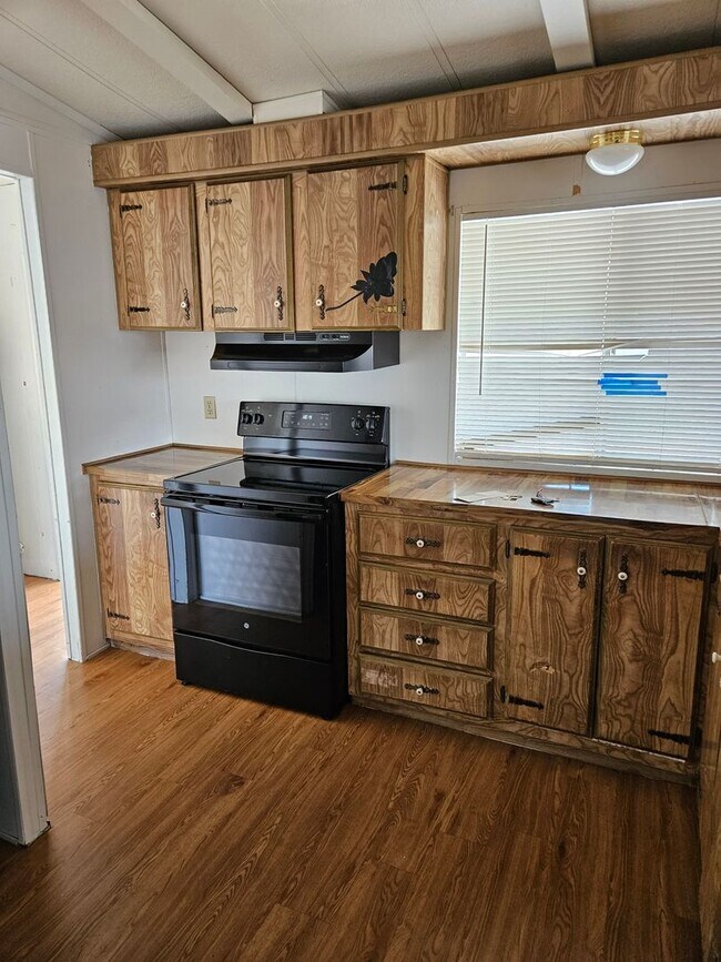 Foto del edificio - 2BED/2BATH MANUFACTURED HOME