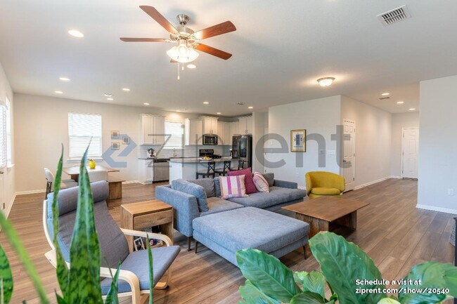 Foto del edificio - 9617 Dawn Pearl Dr