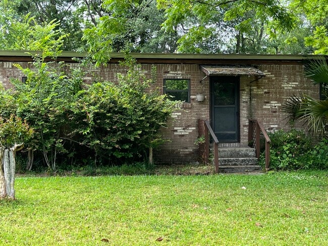 Building Photo - 6456 Dor Mil Ct