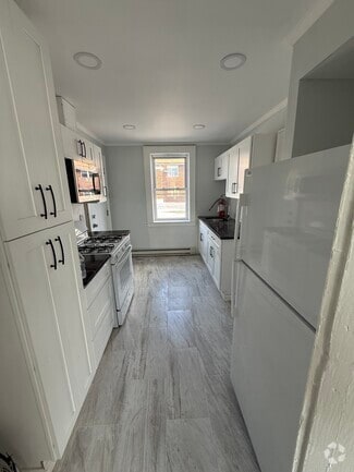 Building Photo - 538 Washington Ave