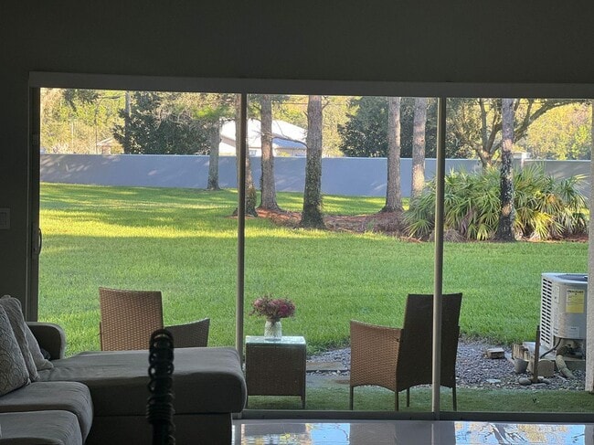 Foto del edificio - 10947 Savannah Wood Ct
