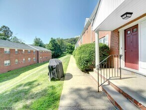Building Photo - 2467 NJ-10