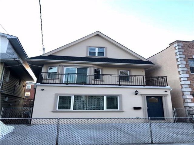 Foto principal - 124 Bay 34th St