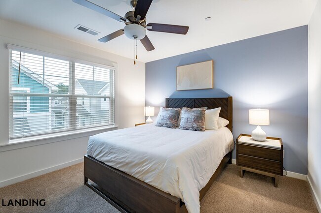 Foto del edificio - 3164 Mulberry Blvd