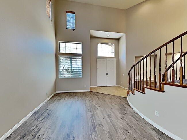Building Photo - 8162 Hawk Clan Ct