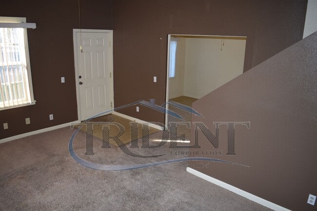 Building Photo - 830 Wilkie Way