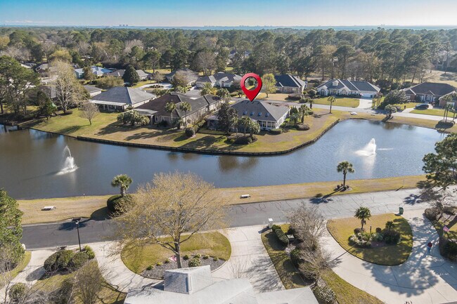 Building Photo - 1517 Glenlake Cir