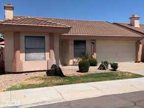 Building Photo - 15440 N 50th Pl